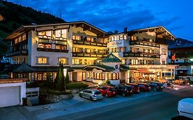 Hotel Central Bar & Restaurant
